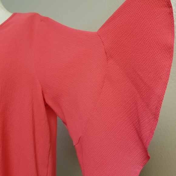 Pleione Bell Sleeve Pebble Crepe Blouse - Picture 4 of 8